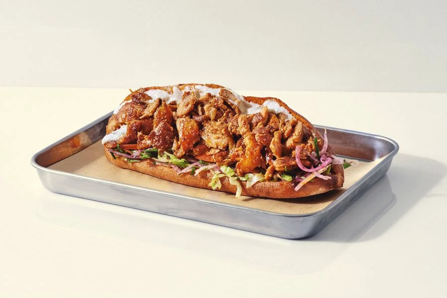 Le Classique — Kebab halal maison salade tomate oignons Parsley Paris 2e